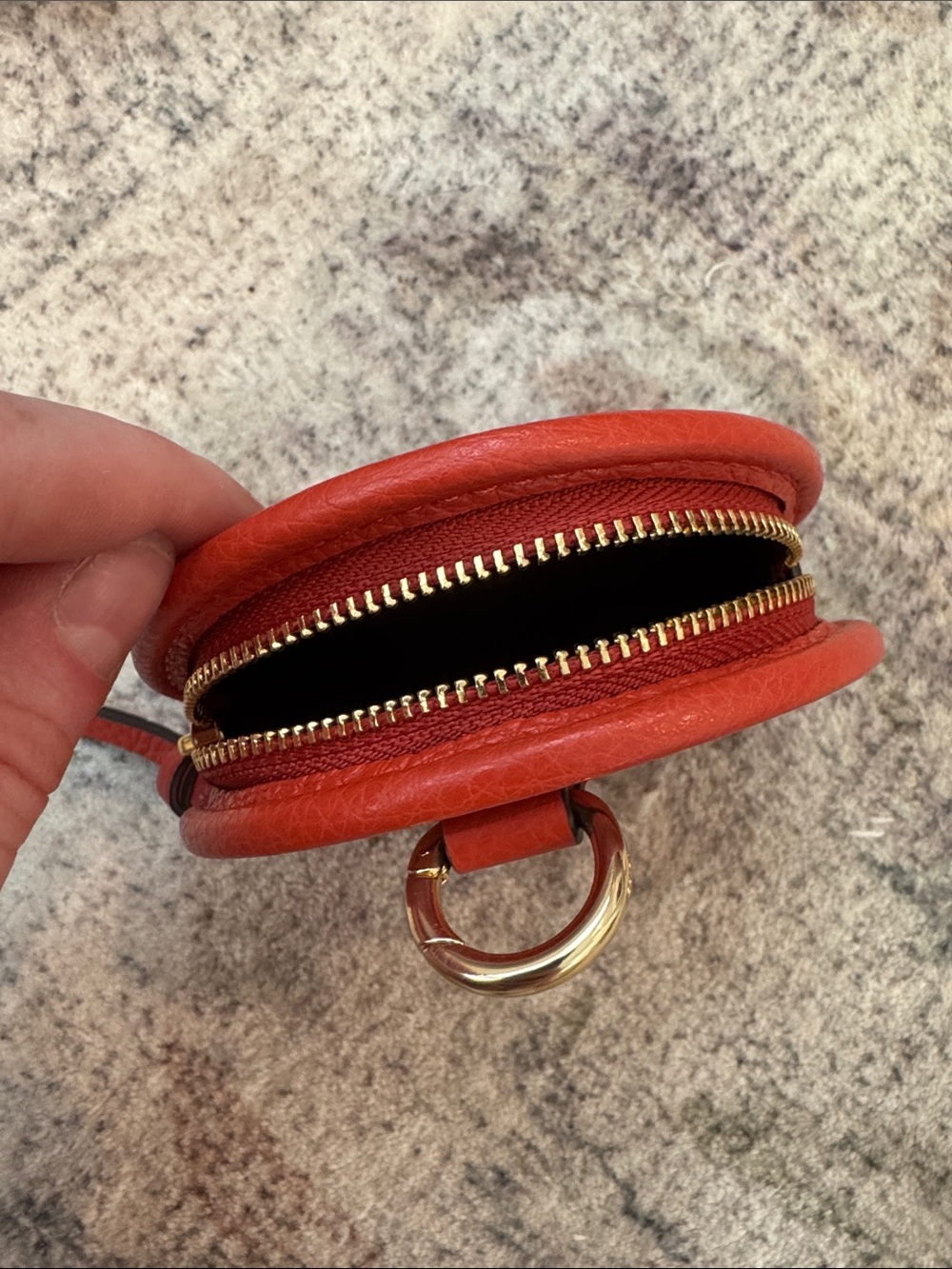 Coach Red Pebbled Leather Round Coin Case with Gold Logo - Picture 4 of 5